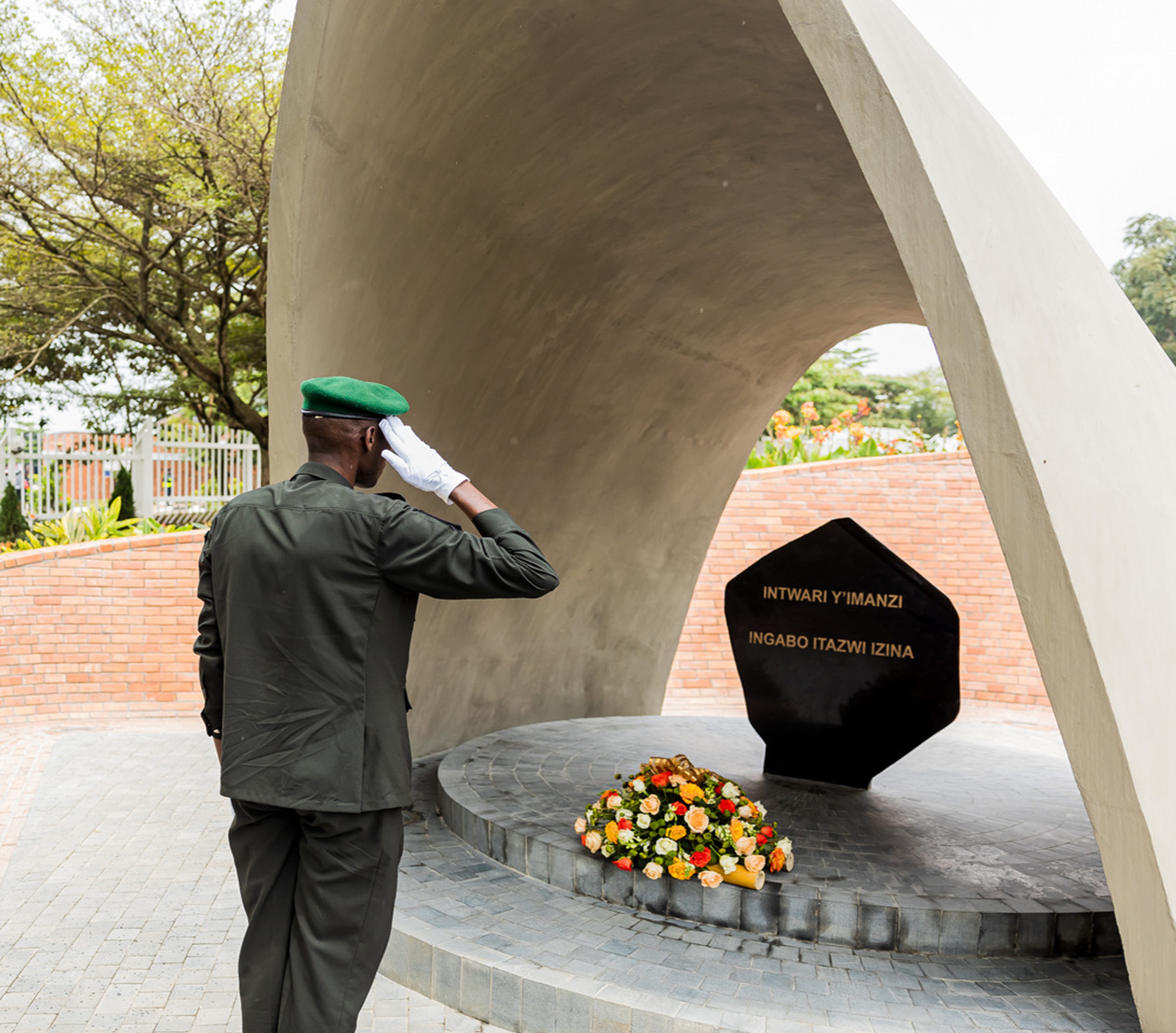 NYAKUBAHWA PEREZIDA WA REPUBULIKA Y’U RWANDA PAUL KAGAME YAYOBOYE ...
